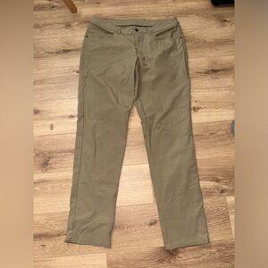 Lululemon - Men’s Pants - Size 34